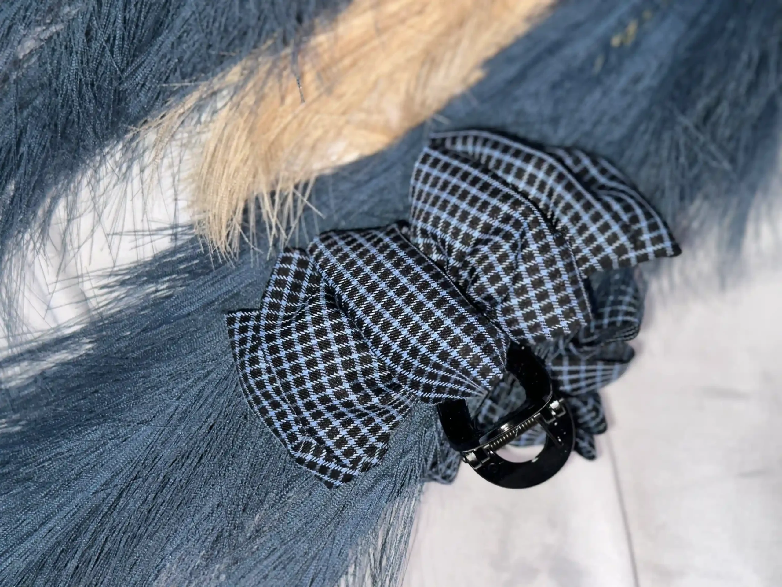 Monochrome Grid Scrunchie Claw